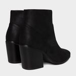 Botines-Casuales-Footloose-Mujeres-Fch-Jn007-Caro-Microfibra-NEGRO-36