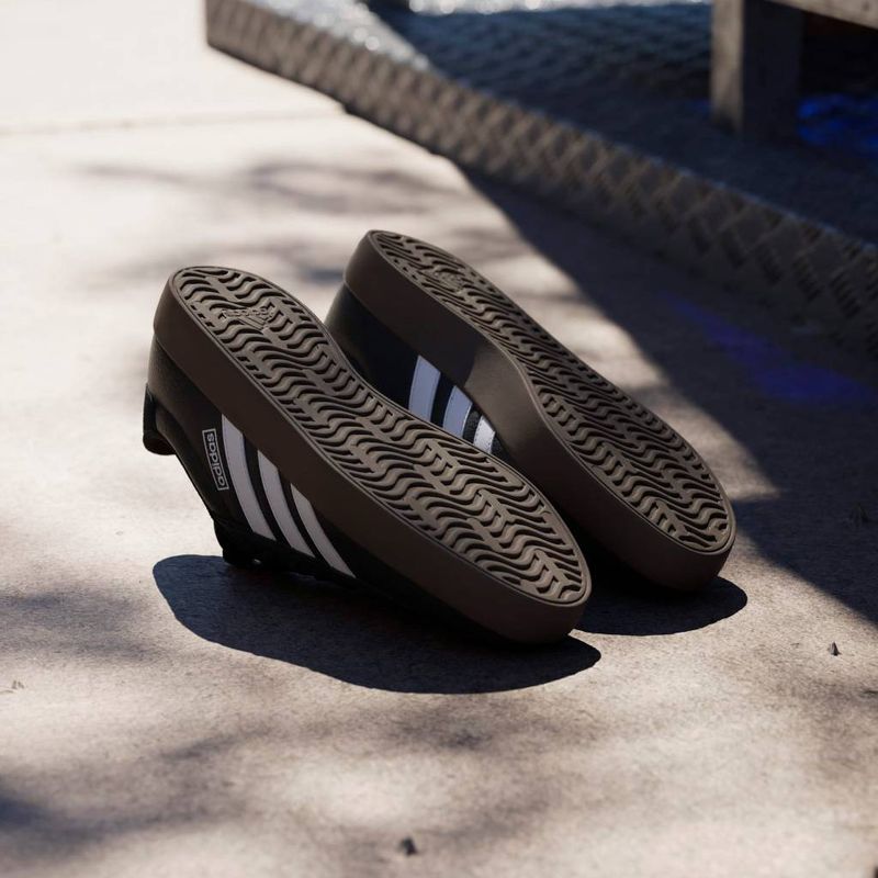 Zapatillas-Urbanas-Adidas-Hombres-Id6286-Vl-Court-3_0-Cuero-NEGRO-7.5