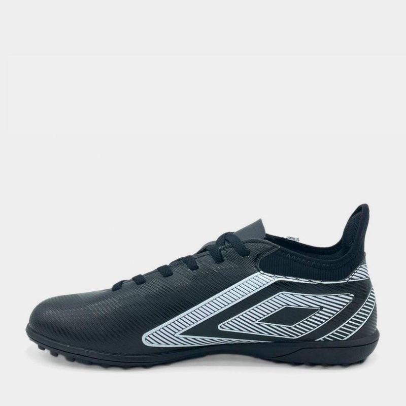 Zapatillas-Deportivas-Umbro-Hombres-81966U-090-Veloce-Lt-Ii-Tf-NEGRO-7.5