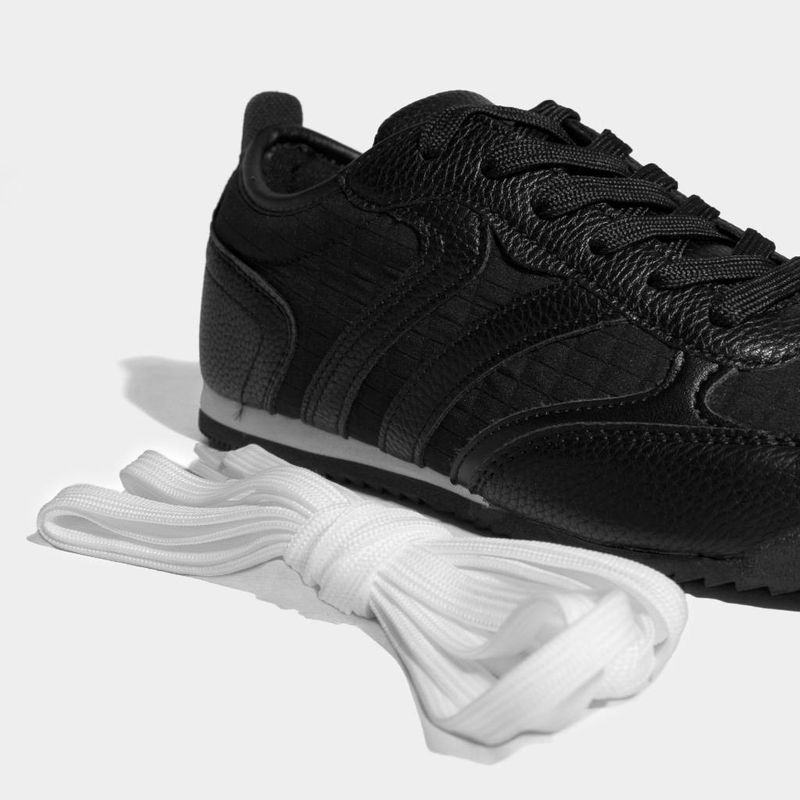 Zapatillas-Urbanas-R18-Mujeres-R18-Ad00258-NEGRO-37