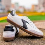 Zapatillas-Urbanas-Skechers-Mujeres-185232-Wbk-Hotshot-BLANCO-NEGRO-5.5