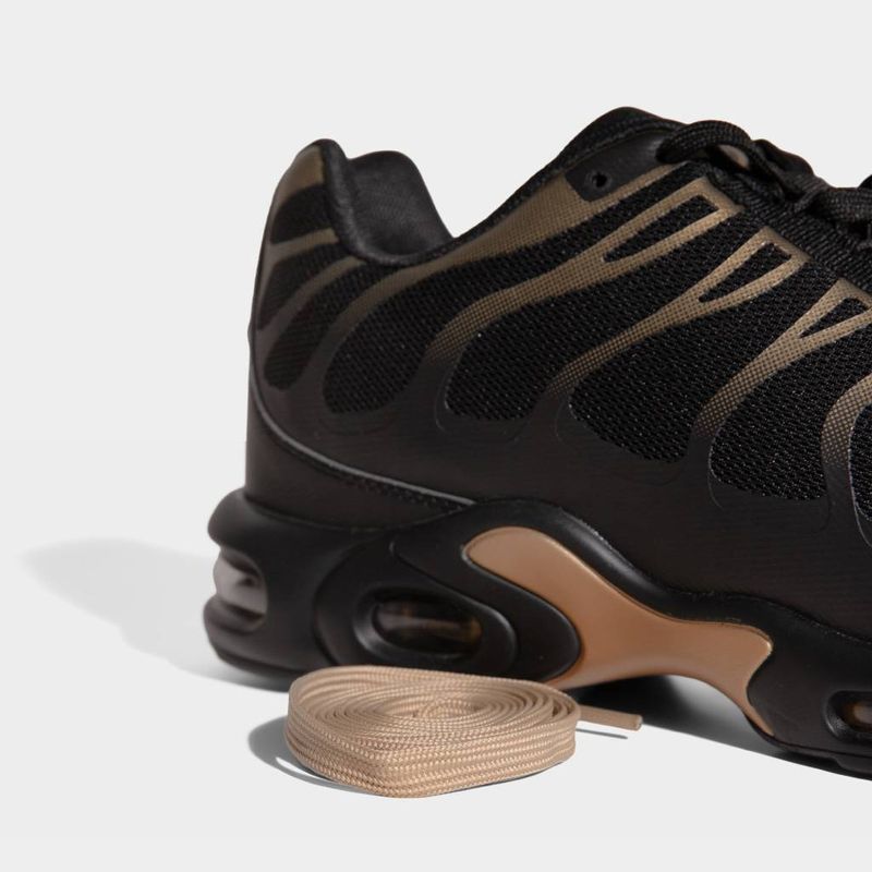 Zapatillas-Urbanas-R18-Hombres-R18-Wt00023-NEGRO/DORADO-39-4