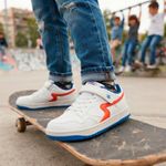 Zapatillas-Urbanas-Niña-R18-Supernova-BLANCO-AZUL-ROJO-28-8